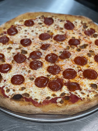 #1 best pizza place in Poway - Papa Duke's Deli & Grill