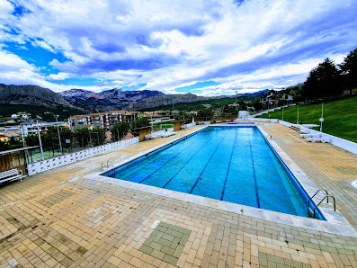 Piscines Municipals d'Oliana Carrer dels Capellans, 8, 25790 Oliana, Lleida, España
