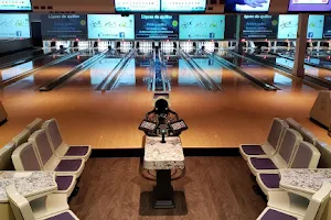 Bowling and Billiard Lounge Sher-Mont image
