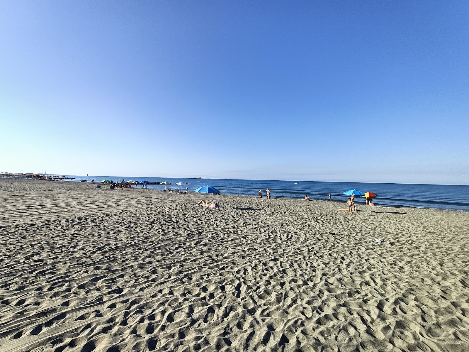 Spiaggia di Marinella di Sarzana photo #8