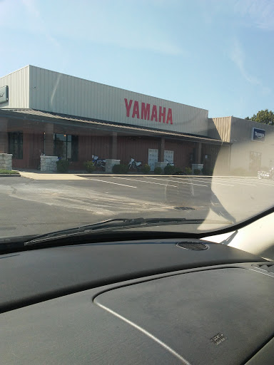 Yamaha Motorcycle Dealer «Springfield Yamaha», reviews and photos, 5183 E Kearney St, Springfield, MO 65803, USA