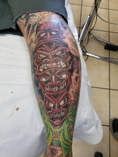Tattoo Shop «Absolute Tattoo and Piercing», reviews and photos, 8055 Clairemont Mesa Blvd, San Diego, CA 92111, USA