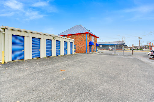 Self-Storage Facility «US Storage Centers», reviews and photos, 136 River Rock Blvd, Murfreesboro, TN 37128, USA