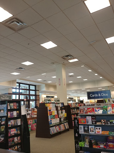 Book Store «Barnes & Noble», reviews and photos, 9605 Village Pl Blvd, Brighton, MI 48116, USA