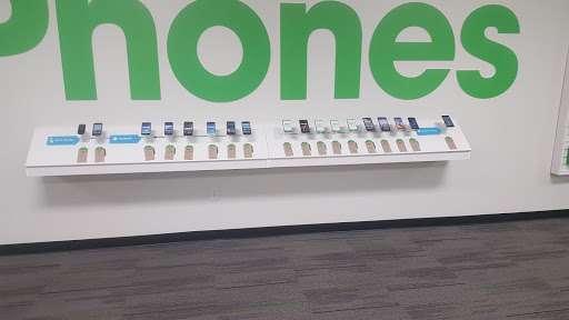 Cell Phone Store «Cricket Wireless Authorized Retailer», reviews and photos, 10909 Webb Chapel Rd #116, Dallas, TX 75229, USA