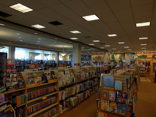 Book Store «Barnes & Noble», reviews and photos, 11 W Hillsdale Blvd, San Mateo, CA 94403, USA