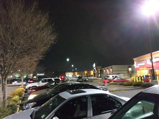 Department Store «Marshalls & HomeGoods», reviews and photos, 4950 Hadley Center Dr, South Plainfield, NJ 07080, USA