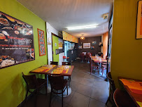 Atmosphère du Restaurant indien Tandoori Curry | Plats Emporter| Livraison | Drive Nuits 7J7 | à Rennes - n°12