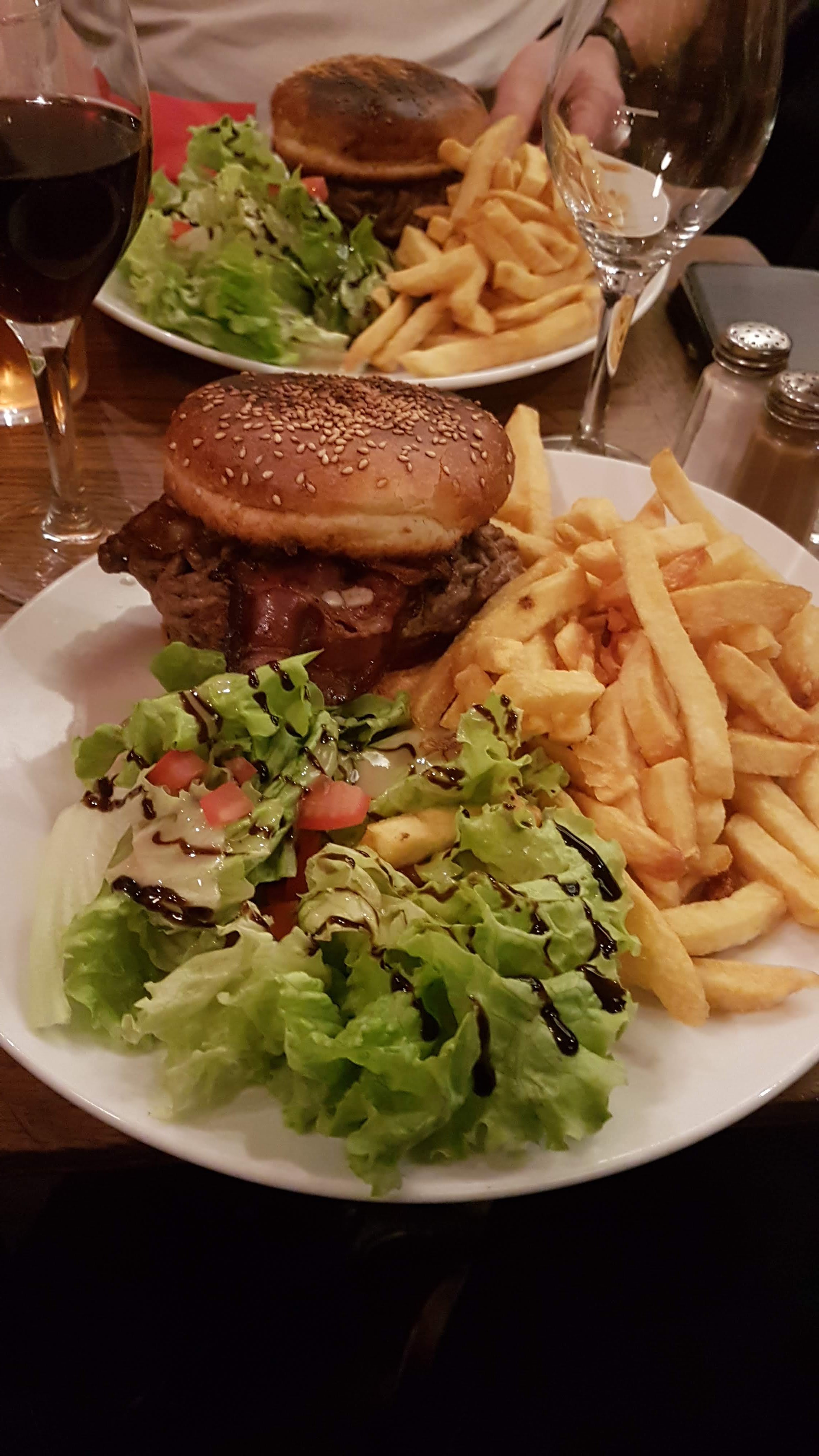 Photo n° 1 de l'avis de CHB.0 fait le 28/11/2019 à 19:38