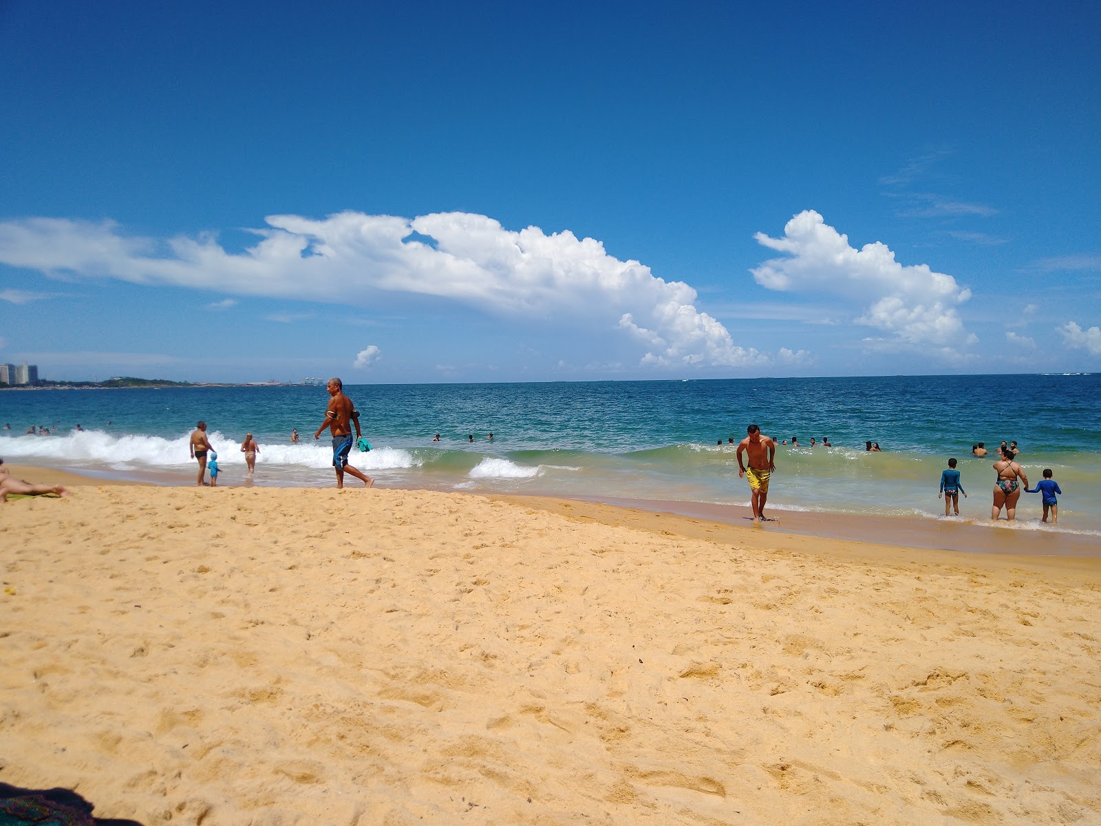 Itapoa Plajı'in fotoğrafı - rahatlamayı sevenler arasında popüler bir yer