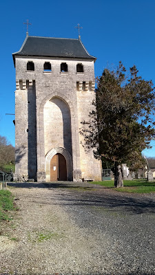 Mairie à Bassillac et Auberoche