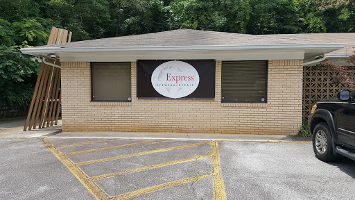 Optician «Eyewear Repair Express», reviews and photos, 2712 Clairmont Rd, Atlanta, GA 30329, USA