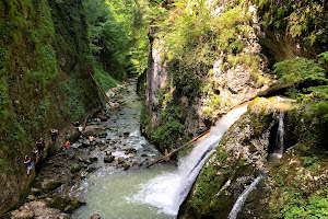 Cascada Evantai image