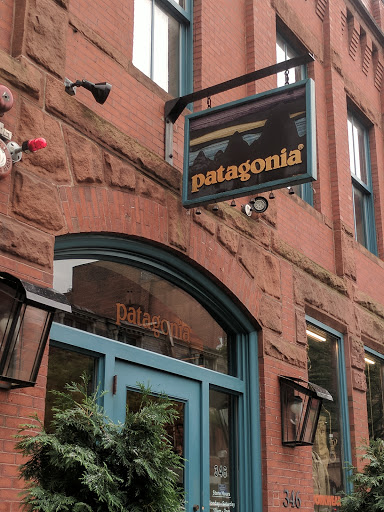 Clothing Store «Patagonia Boston», reviews and photos, 346 Newbury St, Boston, MA 02115, USA