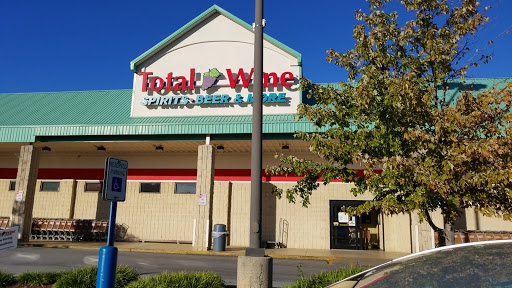 Wine Store «Total Wine & More», reviews and photos, 691 Naamans Rd, Claymont, DE 19703, USA