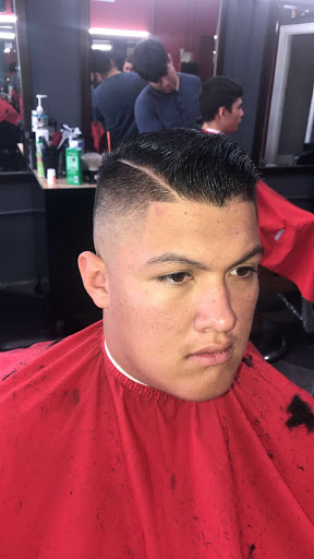 Barber Shop «Diamond Cuts Barber Shop», reviews and photos, 191 High St SE, Salem, OR 97301, USA