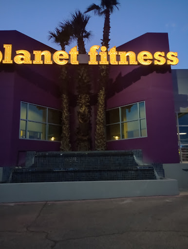 Gym «Planet FItness», reviews and photos, 1505 N Zaragoza Rd, El Paso, TX 79936, USA