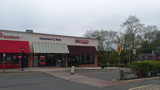 Shopping Mall «Rye Ridge Shopping Center», reviews and photos, 142 S Ridge St, Rye Brook, NY 10573, USA