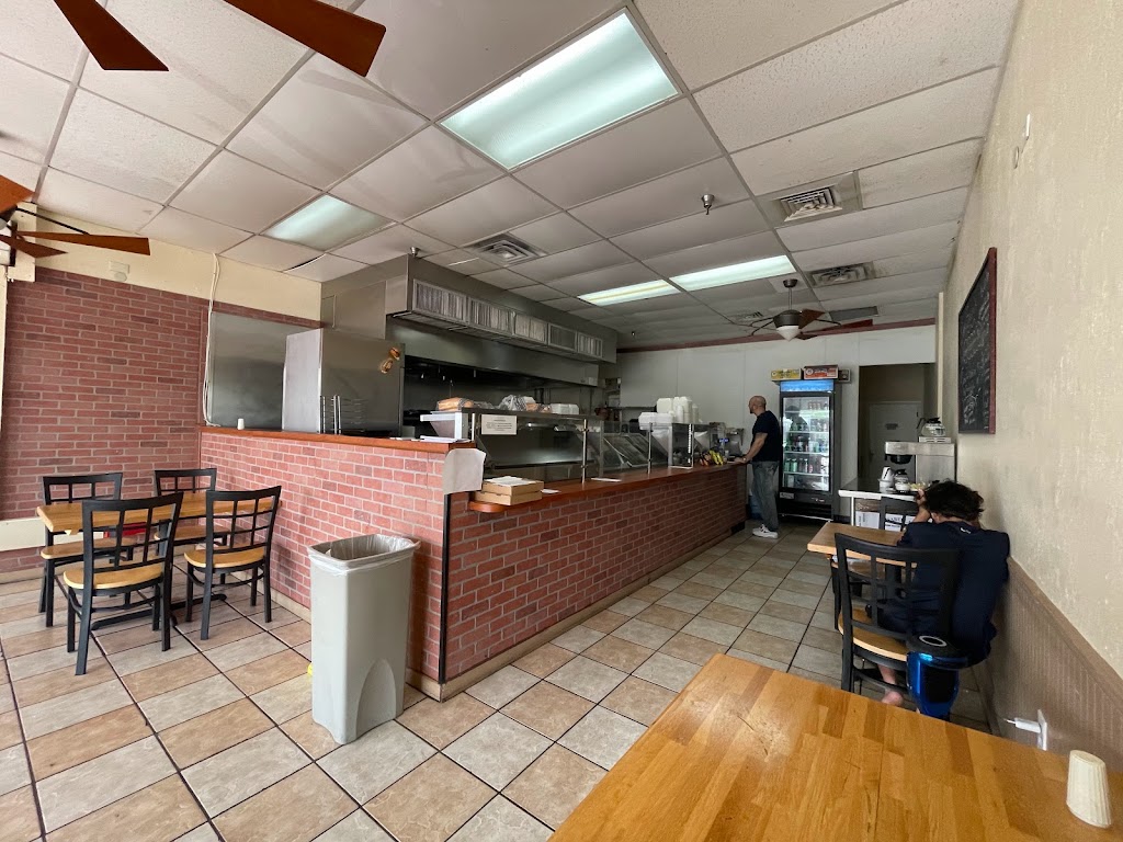 RS Subs And More 33321