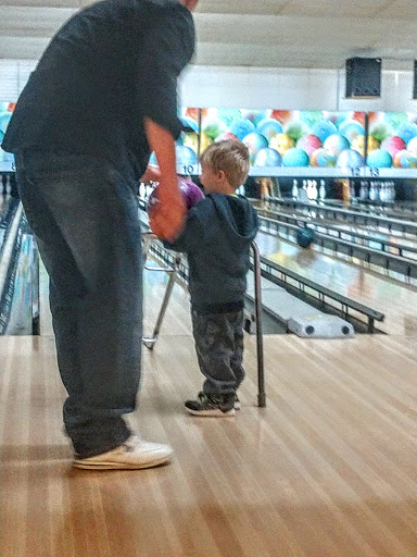 Bowling Alley «Tarheel Lanes», reviews and photos, 3275 Asheville Hwy, Hendersonville, NC 28791, USA