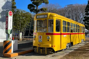 Obsolete streetcar, type 7500 image