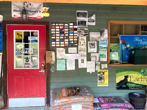 Barnyard, 462 NY-28, Kingston, NY 12401, USA, 