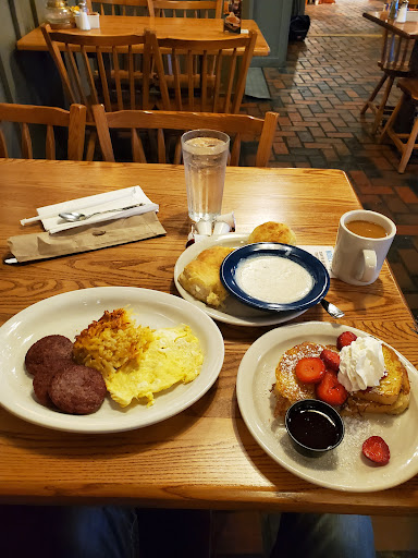 American Restaurant «Cracker Barrel Old Country Store», reviews and photos, 9214 Park W Blvd, Knoxville, TN 37923, USA