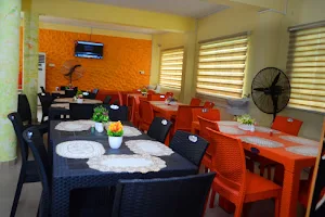 Ray-yan Restaurant and Lounge image