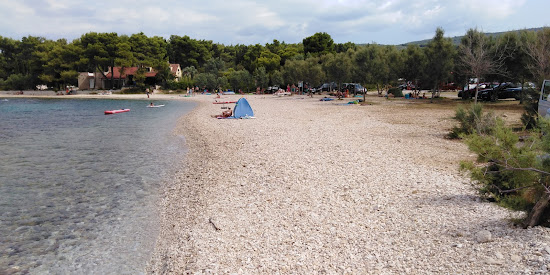 Mutnik beach