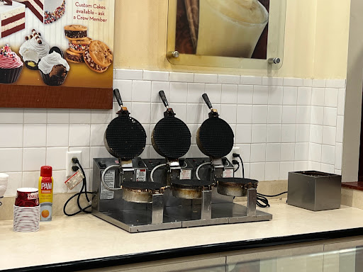 Ice Cream Shop «Cold Stone Creamery», reviews and photos, 13711 S Tamiami Trail #7, Fort Myers, FL 33912, USA