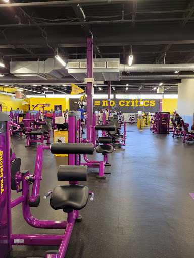 Gym «Planet Fitness», reviews and photos, 1020 Revere Beach Pkwy, Chelsea, MA 02150, USA