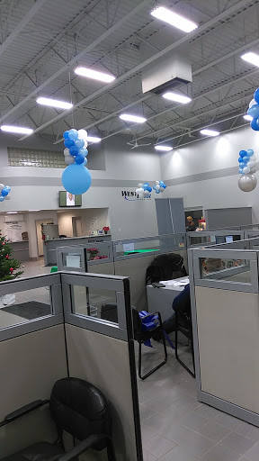 Used Car Dealer «West Herr Used Car Outlet», reviews and photos, 5535 Transit Rd, Williamsville, NY 14221, USA