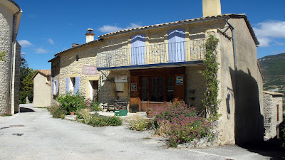 gîte d'étape La fontaine d'en haut à Saint-Auban-sur-l'Ouvèze