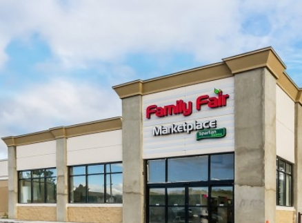 Family Fair Food Center, 700 Chene St, Detroit, MI 48207, USA, 