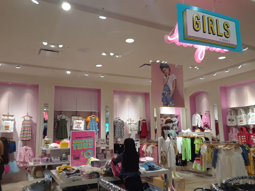 Clothing Store «Forever 21», reviews and photos, 5 Woodfield Mall, Schaumburg, IL 60173, USA