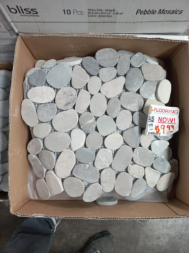 Furniture Store «The Liquidation Guys», reviews and photos, 15125 Interstate 35 Frontage Rd, Selma, TX 78154, USA