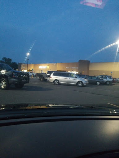 Department Store «Walmart Supercenter», reviews and photos, 2453 2nd Ave E, Oneonta, AL 35121, USA