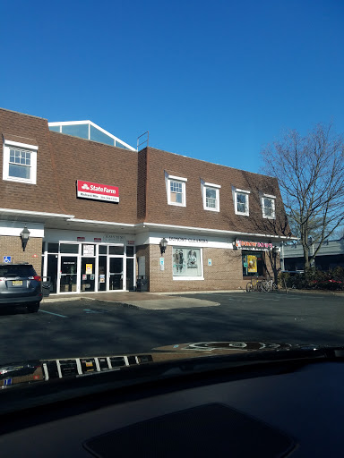 Shopping Mall «Presidents Square Mall», reviews and photos, 125 Washington Ave, Dumont, NJ 07628, USA