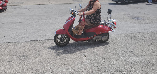 Motor Scooter Dealer «Second City Scooters», reviews and photos, 5578 N Lincoln Ave, Chicago, IL 60659, USA