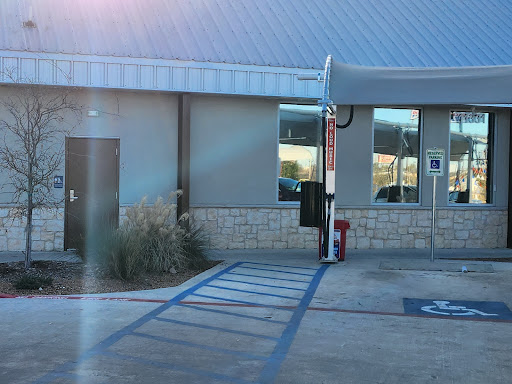 All American Car Wash en San Antonio