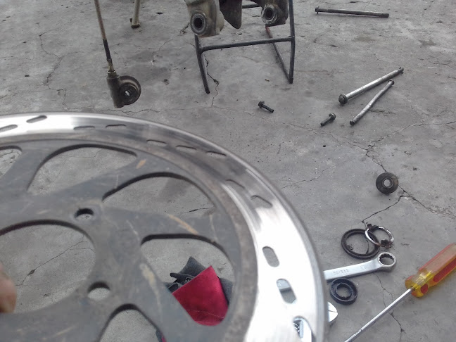 Comentarios y opiniones de SERTVIMAR Repuestos y taller para motos