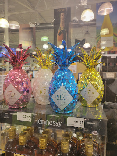 Liquor Store «Camp Creek World Of Beverages», reviews and photos, 3780 Princeton Lakes Pkwy, Atlanta, GA 30344, USA