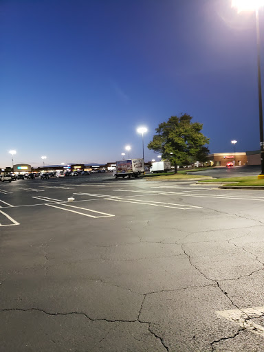 Shopping Mall «Mall Corners Shopping Center», reviews and photos, 2131 Pleasant Hill Rd, Duluth, GA 30096, USA