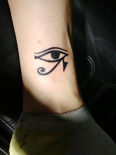 Tattoo Shop «Quality Ink -Tattoo and Piercing Studio», reviews and photos, 3604 Fort Crook Rd S, Bellevue, NE 68123, USA