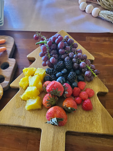 Lodge «The Farmhouse Inn», reviews and photos, 108 W Swan St, Centerville, TN 37033, USA