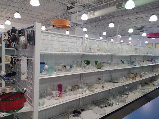 Thrift Store «Goodwill Retail Store & Donation Center», reviews and photos, 3871 Evergreen Pkwy, Bowie, MD 20716, USA