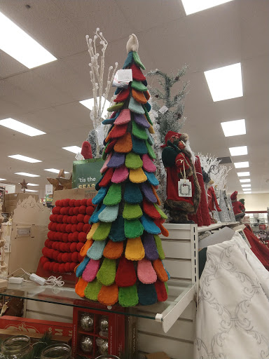 Department Store «HomeGoods», reviews and photos, 694 Merrill Rd #9, Pittsfield, MA 01201, USA