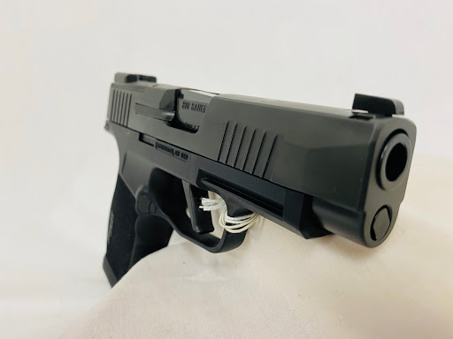 Gun Shop «Glory Guns and Pawn LLC», reviews and photos, 1194 Skyline Dr, Hopkinsville, KY 42240, USA