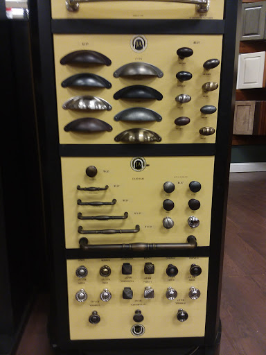 Home Improvement Store «HOBO- Home Owners Bargain Outlet», reviews and photos, 300 W North Ave, Villa Park, IL 60181, USA