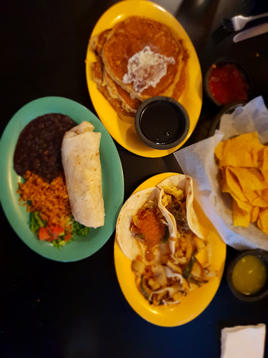 Restaurant «El Banditos», reviews and photos, 327 E Market St, Iowa City, IA 52245, USA